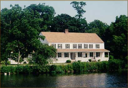 The Setauket Neighborhood House